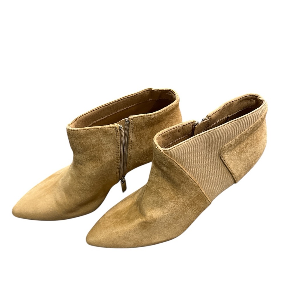 Tan suede heels